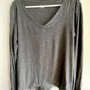 Supersoft Gap gray long sleeve shirt